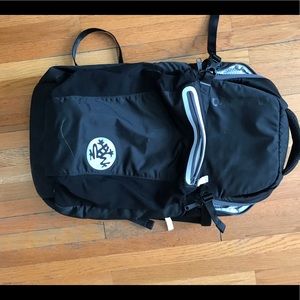 Manduka yoga mat backpack